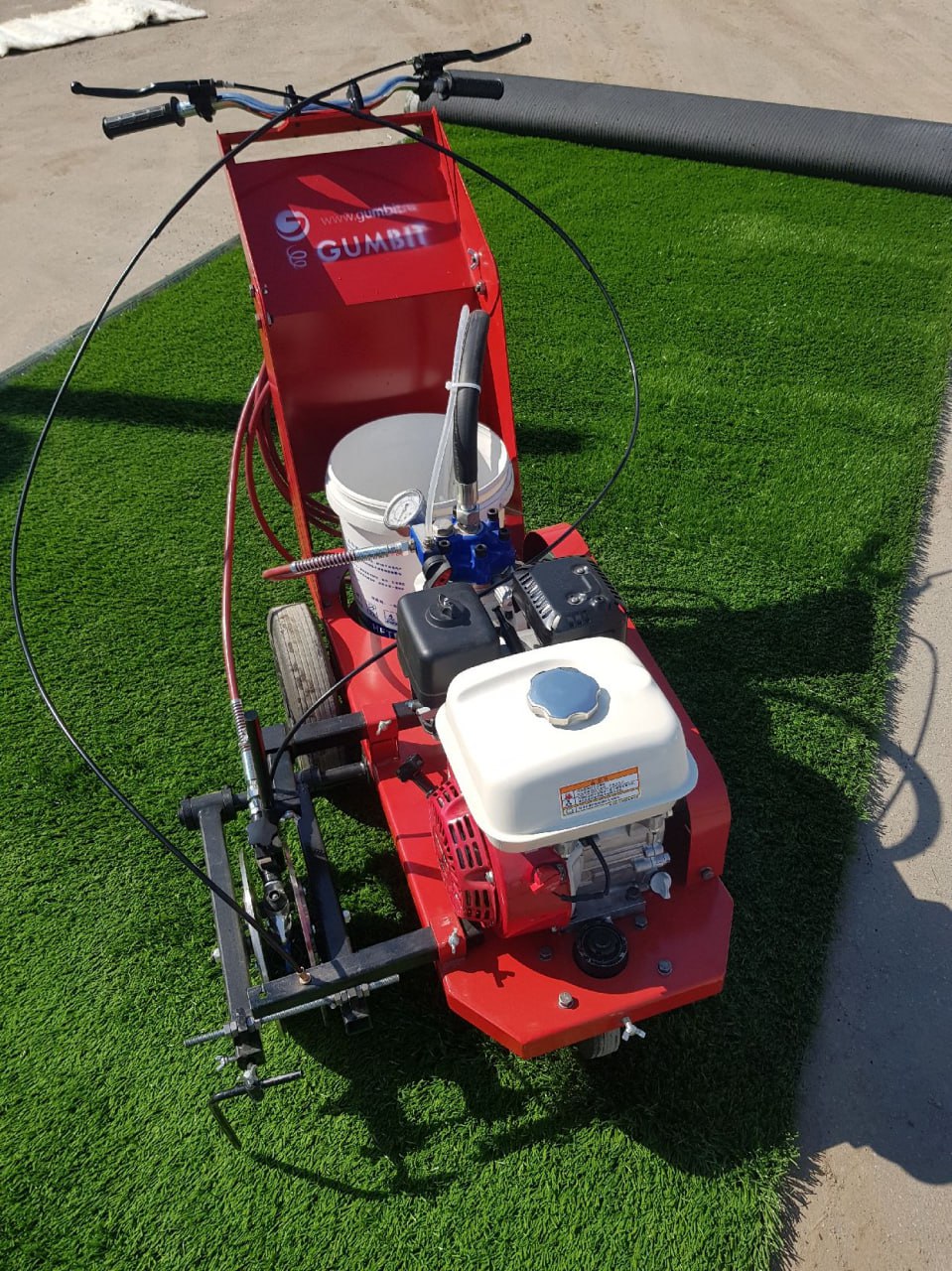 Разметочная машинка для резиновой крошки